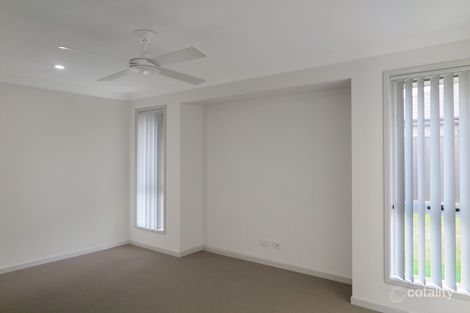 Property photo of 5 Silkstone Street Farley NSW 2320