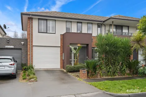 Property photo of 8 St James Park Drive Mulgrave VIC 3170