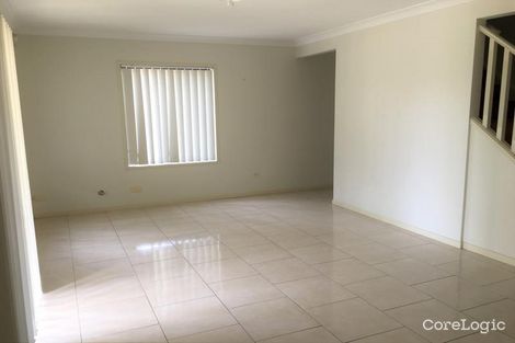 Property photo of 28 Wingate Avenue West Hoxton NSW 2171