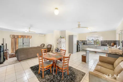 Property photo of 329 Intrepid Drive Foreshores QLD 4678