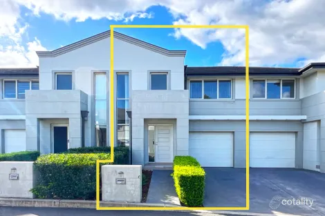 Property photo of 4 Highland Close Macquarie Links NSW 2565