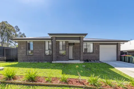 20 Oxspring Rd, Farley, NSW 2320