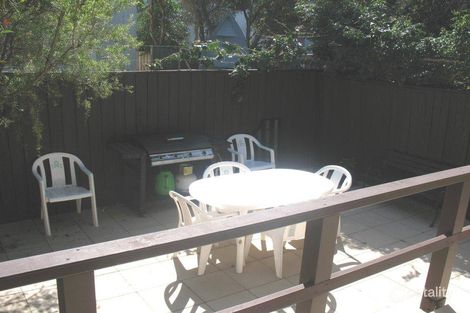 Property photo of 9/4-8 The Crescent Blue Bay NSW 2261