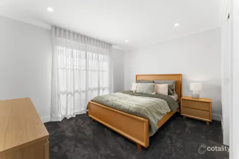 Property photo of 4 Mosig Court Hampton Park VIC 3976