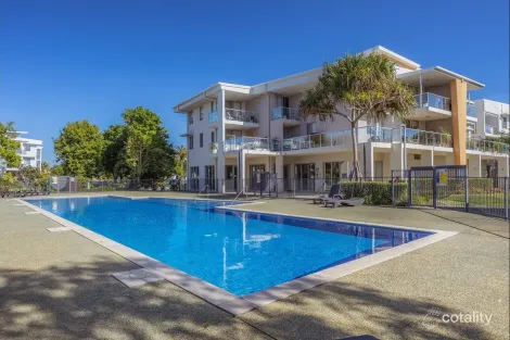 535/66 Sickle Ave, Hope Island, QLD 4212