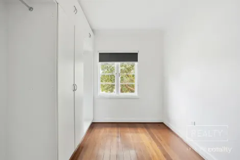 Property photo of 191 Holbeck Street Doubleview WA 6018