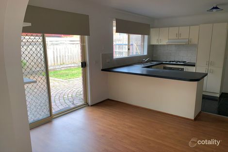 Property photo of 15 Bluegum Way Hampton Park VIC 3976