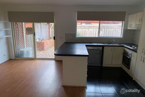 Property photo of 15 Bluegum Way Hampton Park VIC 3976