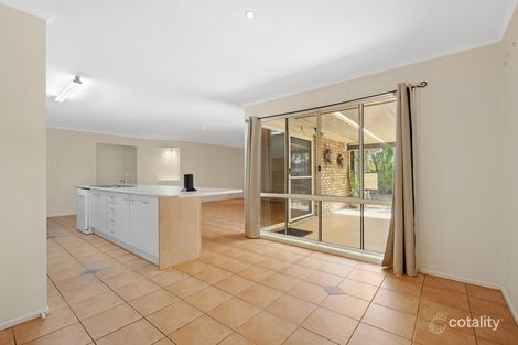 Property photo of 14 Kimbolton Drive Redland Bay QLD 4165