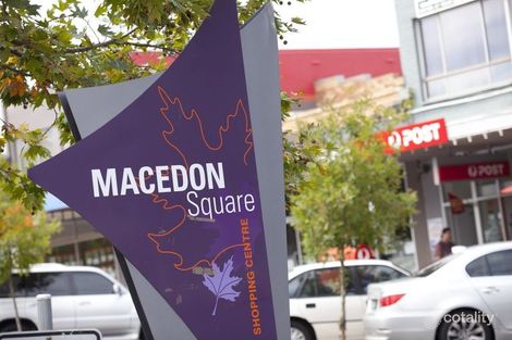 Property photo of 1 Ironbark Drive Templestowe Lower VIC 3107