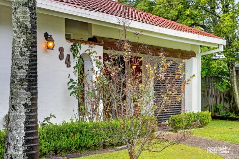 34 Schweitzer St, Mount Warren Park, QLD 4207
