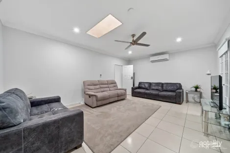 Property photo of 34 Schweitzer Street Mount Warren Park QLD 4207