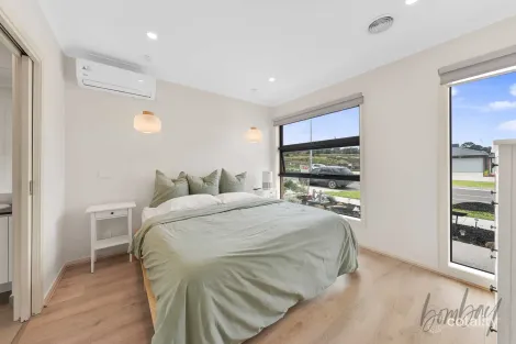 Property photo of 27 Murray Street Beveridge VIC 3753