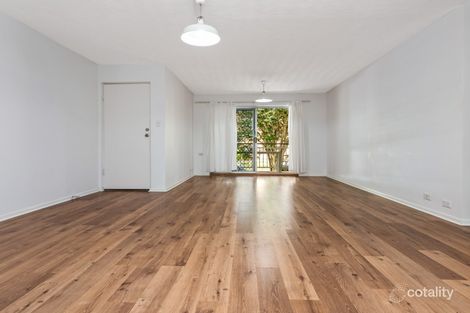 Property photo of 2/8 Robinson Street Coorparoo QLD 4151