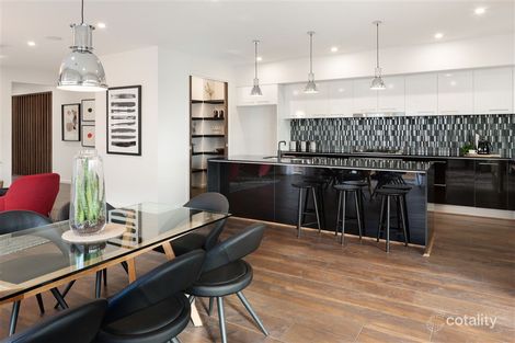 42 Newmarket Pde, Mickleham, VIC 3064