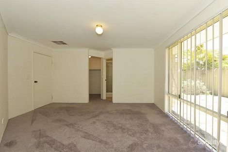 Property photo of 18 Stinson Square Iluka WA 6028