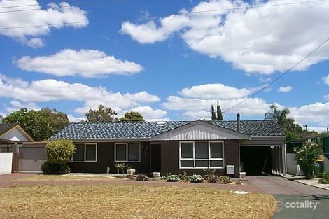 55 Waratah Dr, Camillo, WA 6111