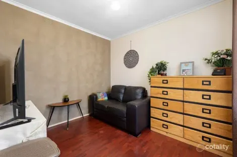 Property photo of 75 Brunning Crescent Frankston North VIC 3200