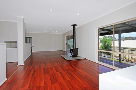 Property photo of 6 Thomas Mitchell Crescent Sunshine Bay NSW 2536