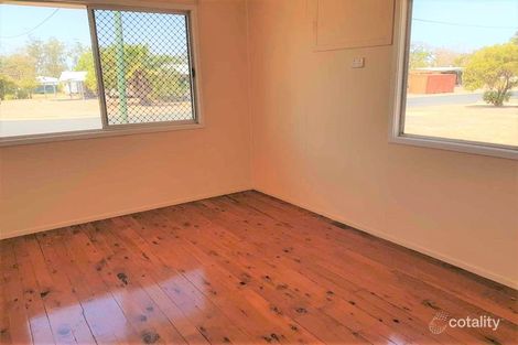 Property photo of 9 Lenton Street Dysart QLD 4745