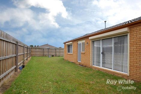 Property photo of 51 Taplan Crescent Cranbourne West VIC 3977