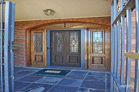 Property photo of 40 Clipper Court Encounter Bay SA 5211