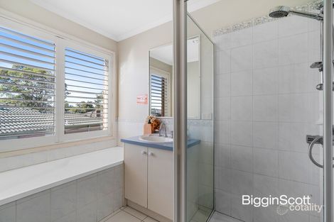 Property photo of 30 Shaftsbury Drive Mulgrave VIC 3170