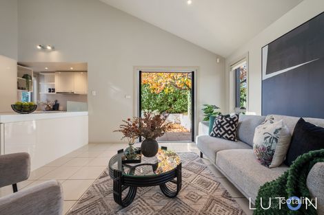 Property photo of 1/33 Novar Street Yarralumla ACT 2600