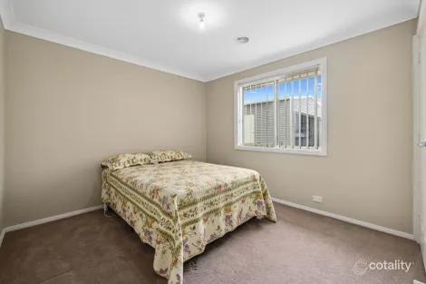 Property photo of 17 Jordan Place Young NSW 2594
