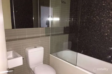 Property photo of 708/55 Queens Road Melbourne VIC 3004