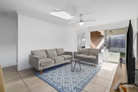 Property photo of 73 Napier Circuit Silkstone QLD 4304