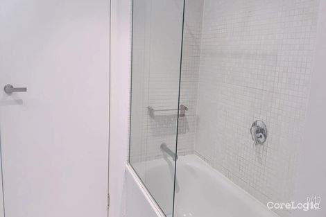 Property photo of 902/18 Waterview Walk Docklands VIC 3008