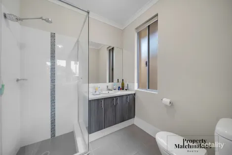 Property photo of 4 Pryde Way Eden Hill WA 6054