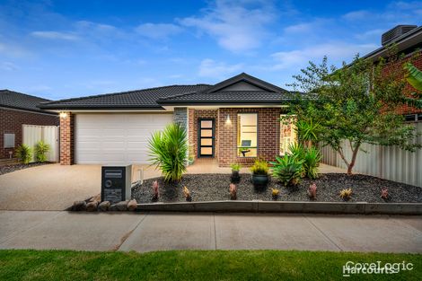 Property photo of 42 Cockatoo Road Pakenham VIC 3810