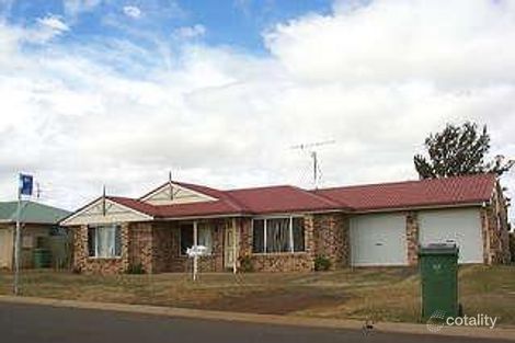 28 Wirraway Dr, Wilsonton, QLD 4350