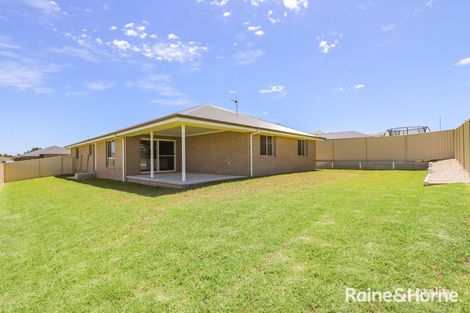 Property photo of 16 Burlington Rise Kelso NSW 2795