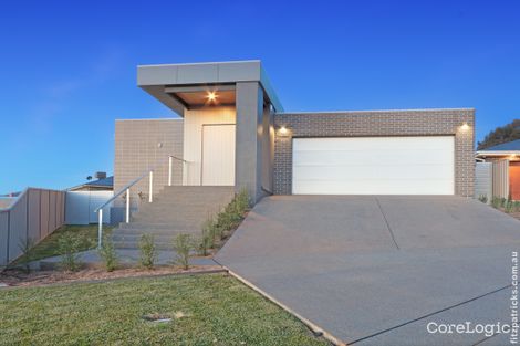 Property photo of 5 Exford Loop Bourkelands NSW 2650