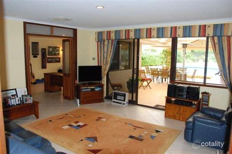 Property photo of 14 Alness Street Applecross WA 6153