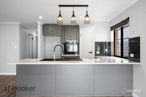 21 Thompson Cct, Evanston Park, SA 5116