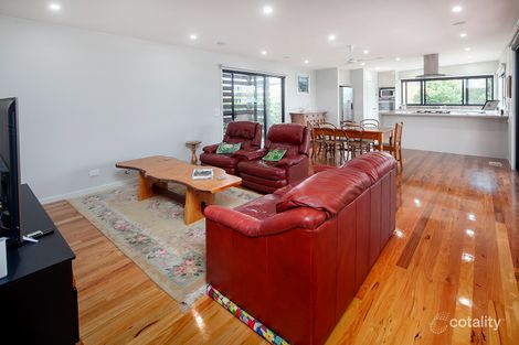 101 Hopetoun Rd, Drouin, VIC 3818