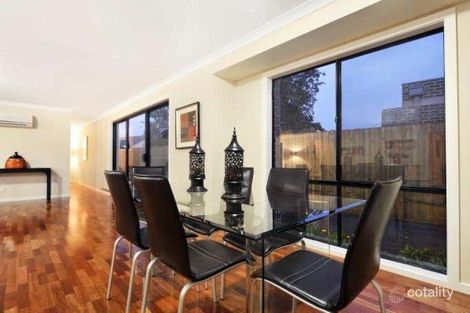 Property photo of 4 Wimpole Crescent Bellfield VIC 3081