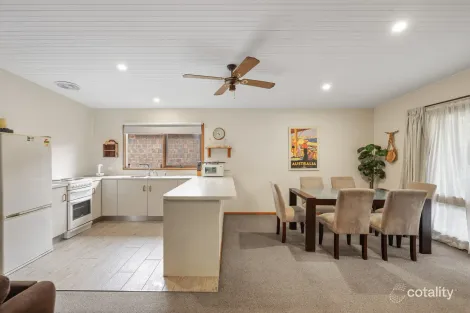Property photo of 6 Ti Tree Drive Cowes VIC 3922