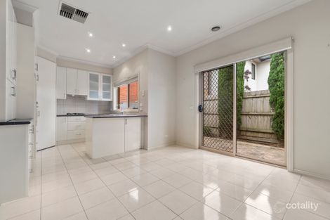 Property photo of 2/483 Middleborough Road Box Hill North VIC 3129