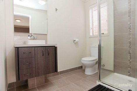 Property photo of 10 Sundial Parade Epping VIC 3076