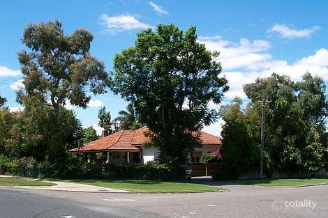 11 Devenish St, East Victoria Park, WA 6101