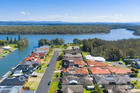 1/60 Kenrose St, Forster, NSW 2428