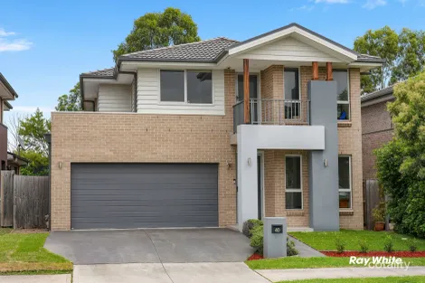 Property photo of 40 Pimlico Crescent Colebee NSW 2761