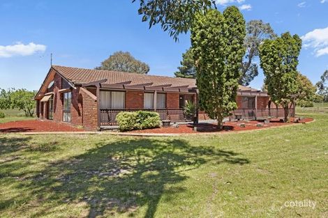 Property photo of 46 Heather Road Gisborne VIC 3437