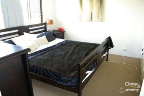 2/52 Oceanic Dr, Mermaid Waters, QLD 4218