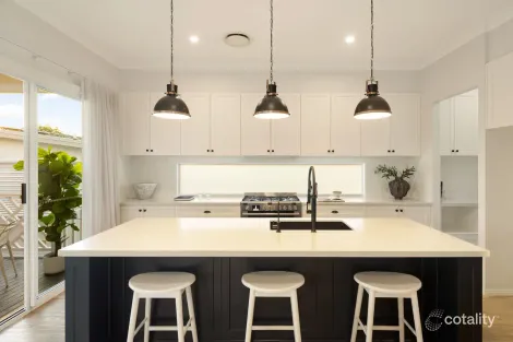Property photo of 35 Fig Tree Pocket Road Chapel Hill QLD 4069